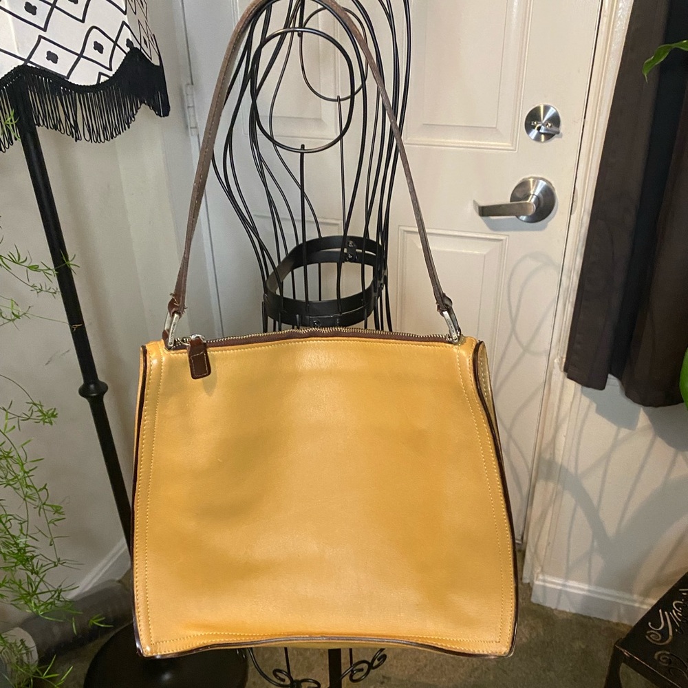 Vintage Coach Shoulder Bag